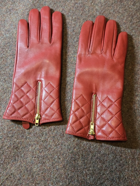 Excelled Accessories - Faux Leather Red Gloves By Excelled Size Large With Goldtone Zippers